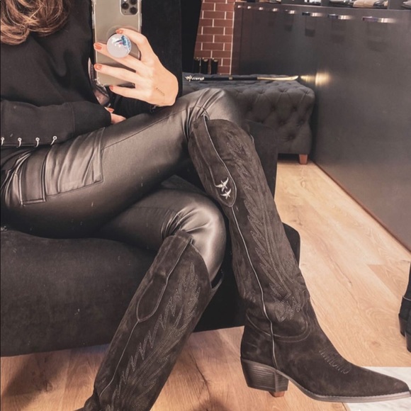 Amazing trendy boots , brand new - Picture 6 of 7